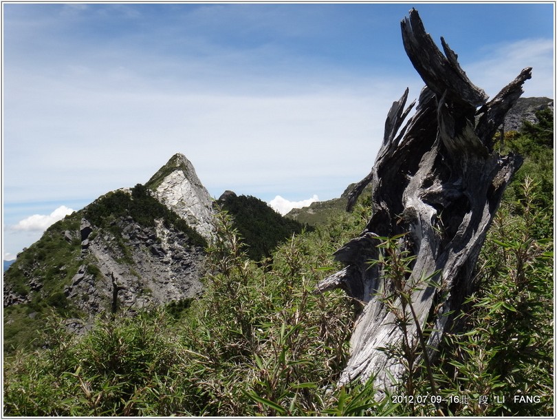 2012-07-13 11-51-13巴巴山回南峰途中.JPG